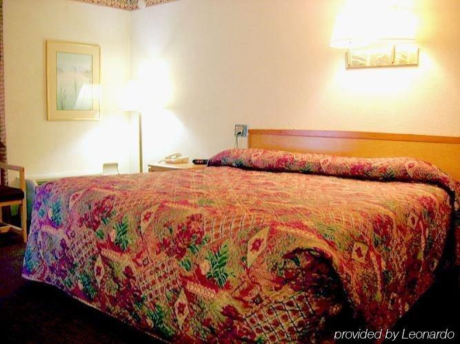 Best Western Plus Hardeeville Inn & Suites חדר תמונה